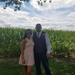 Meet your Posher, Faith marie